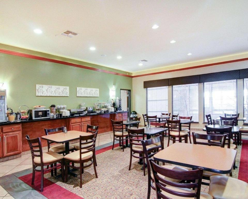 Spark By Hilton פורט סטוקטון מראה חיצוני תמונה